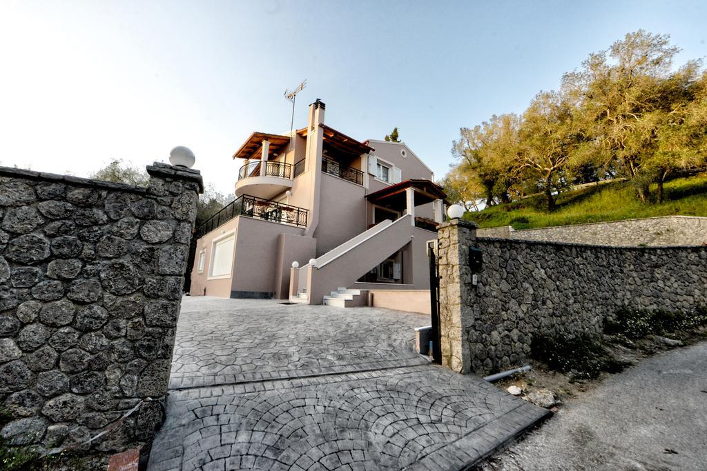 Villa Natalia Kouramádes Exterior photo