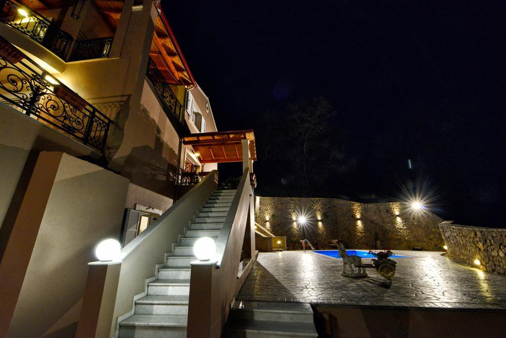 Villa Natalia Kouramádes Exterior photo
